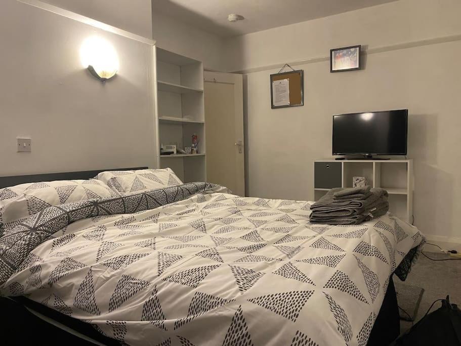Newtons Apartment